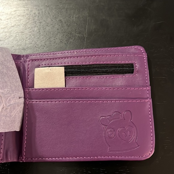 NWT BT21 Mang Wallet! - Picture 4 of 5